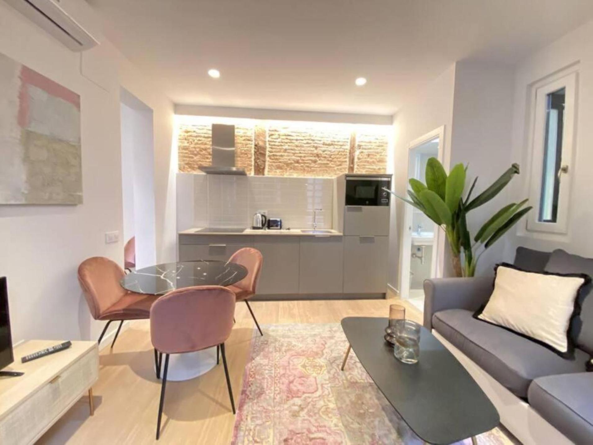 Apartamentos En La Latiina Madrid Kültér fotó