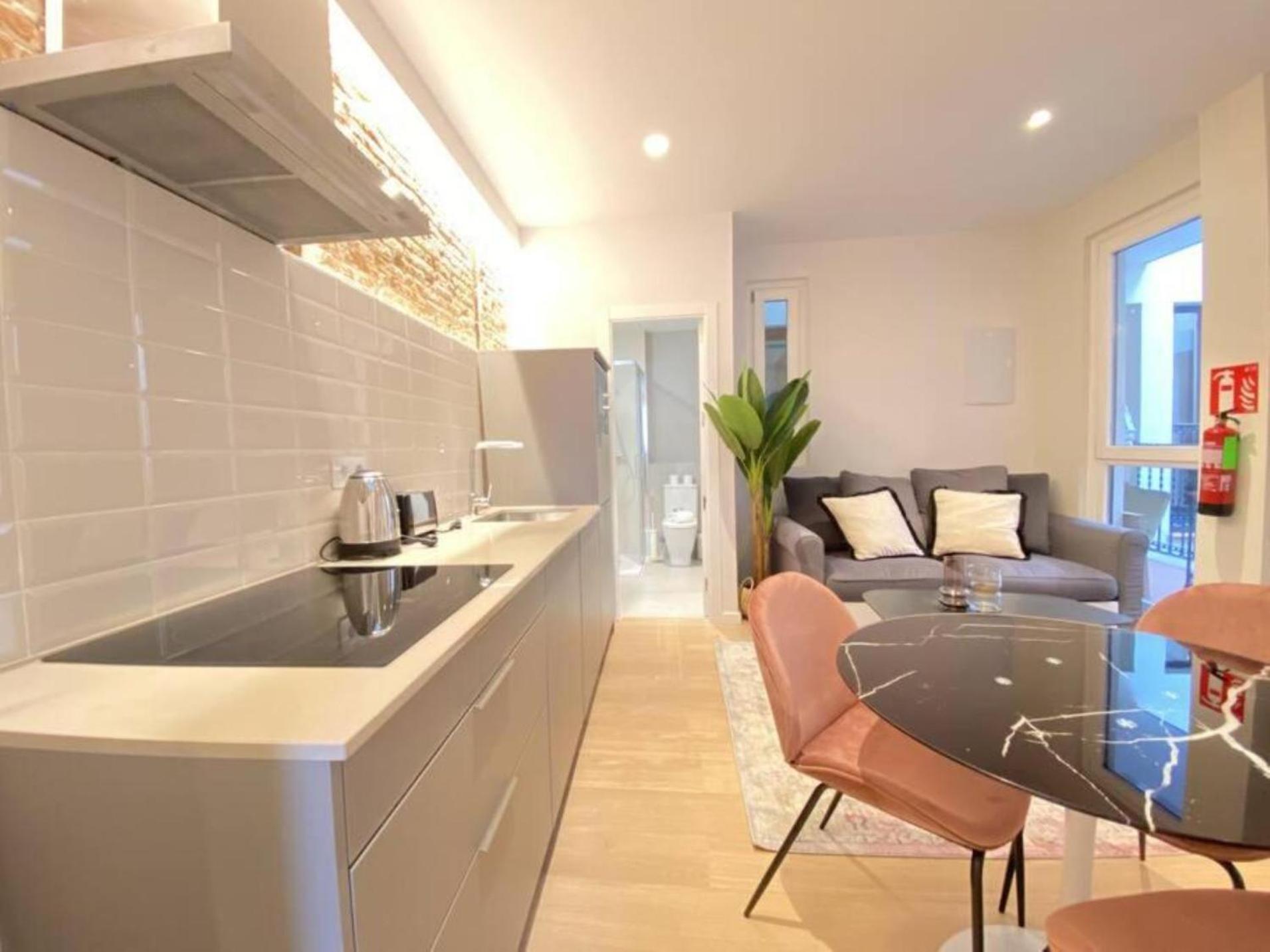 Apartamentos En La Latiina Madrid Kültér fotó